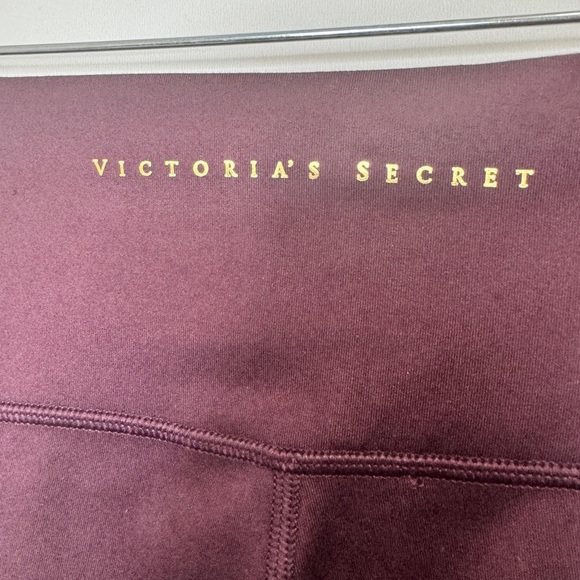 Victoria's Secret Studio 7/8 Leggings Burgundy - Picture 6 of 12
